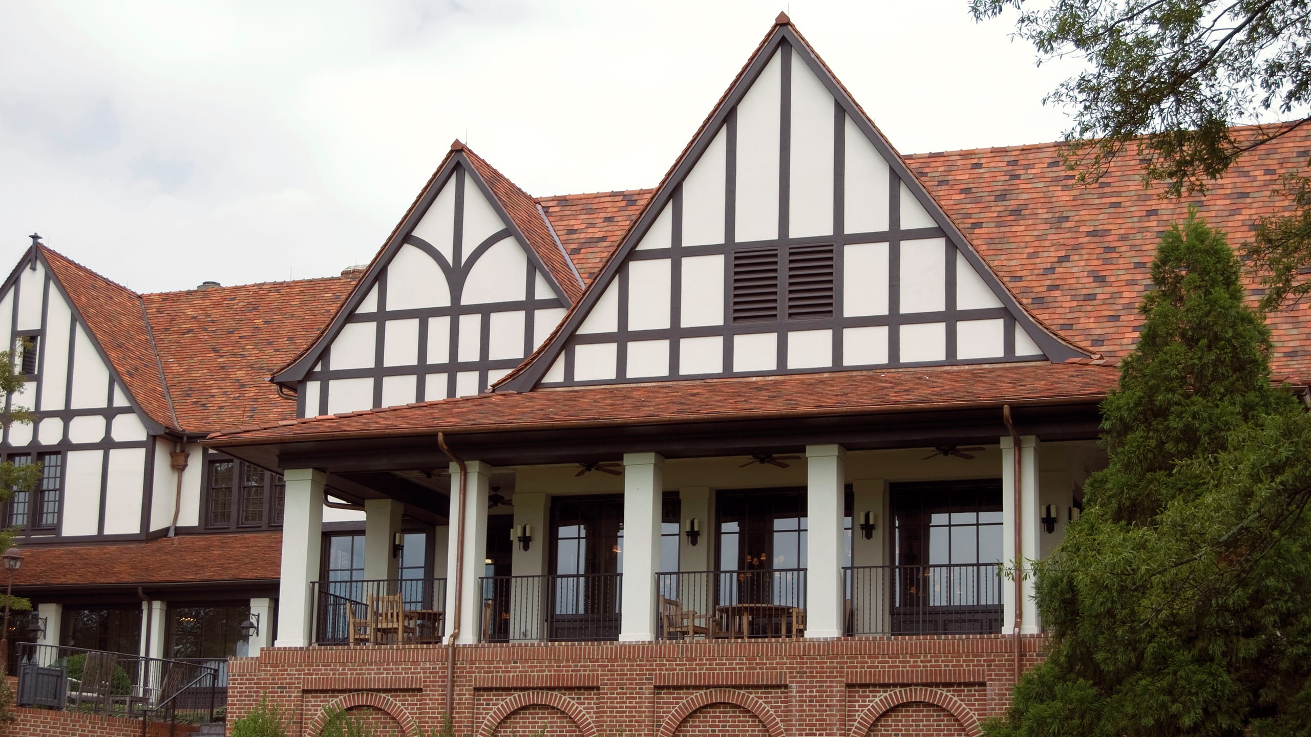 East Lake Golf Club Featuring Historic Custom Clay Shingle Tile from Ludowici