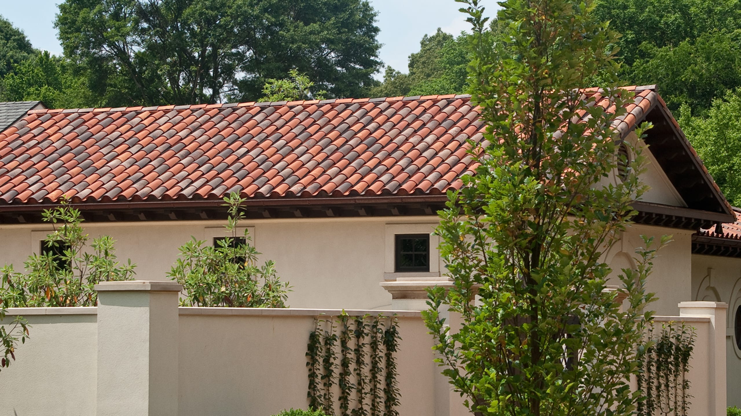 Private Residence in Memphis Featuring Ludowici Clay Roof Tile